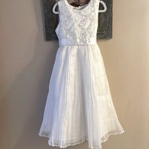 Flower girl or communion dress